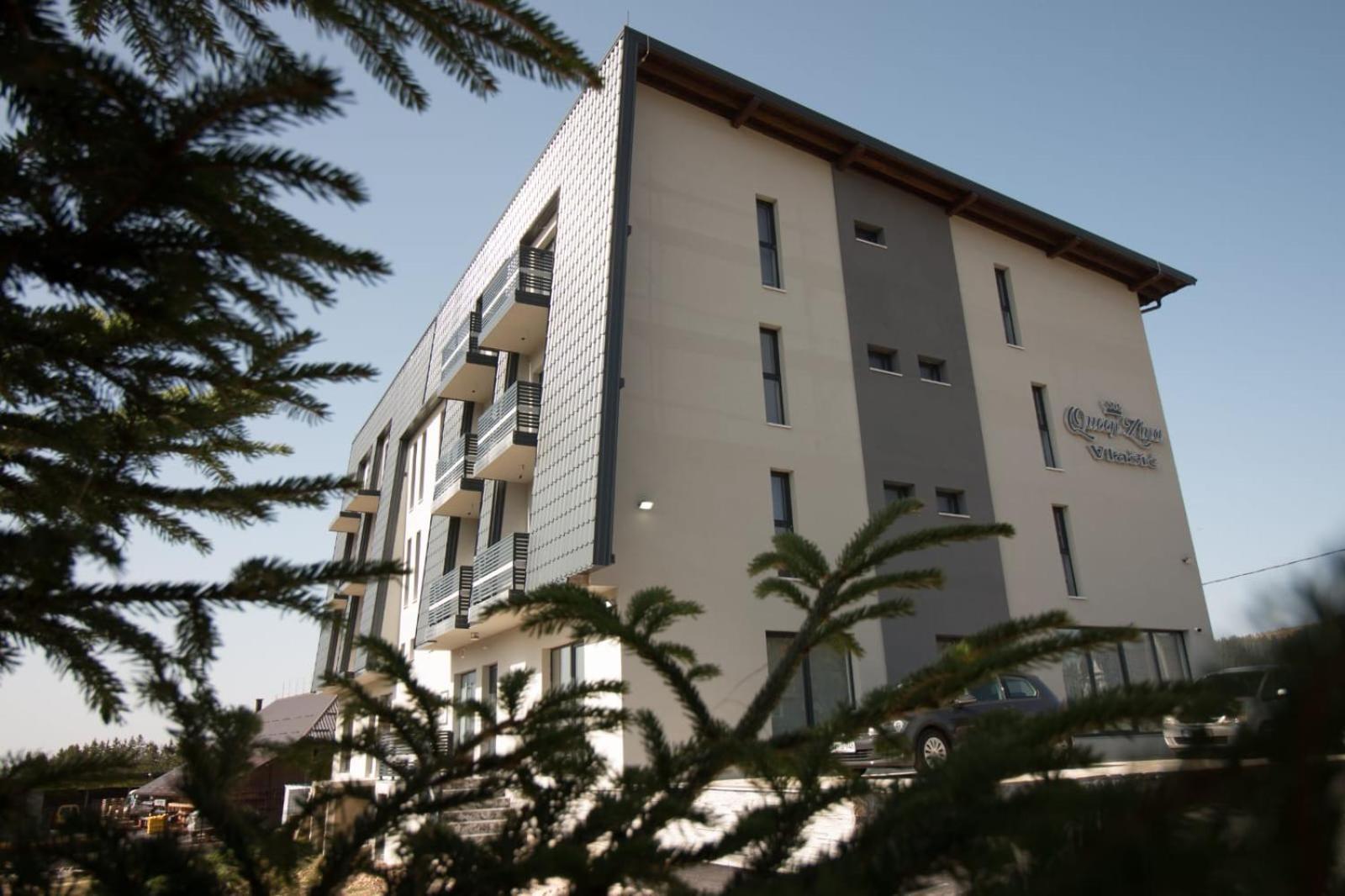Aparthotel "Queen Zina" Власич Экстерьер фото
